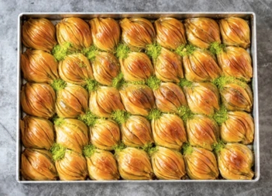 Hızlı Teslimatlı 2500 Gr Midye Baklava Tokat pasta