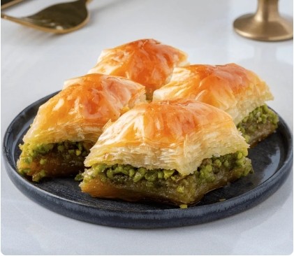 Taze 500 Gr Fıstıklı Şerbetli Baklava Tokat pasta