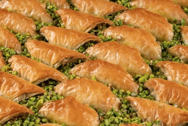 Taze Malzemeli 2000 Gr Şöbiyet Tokat pasta